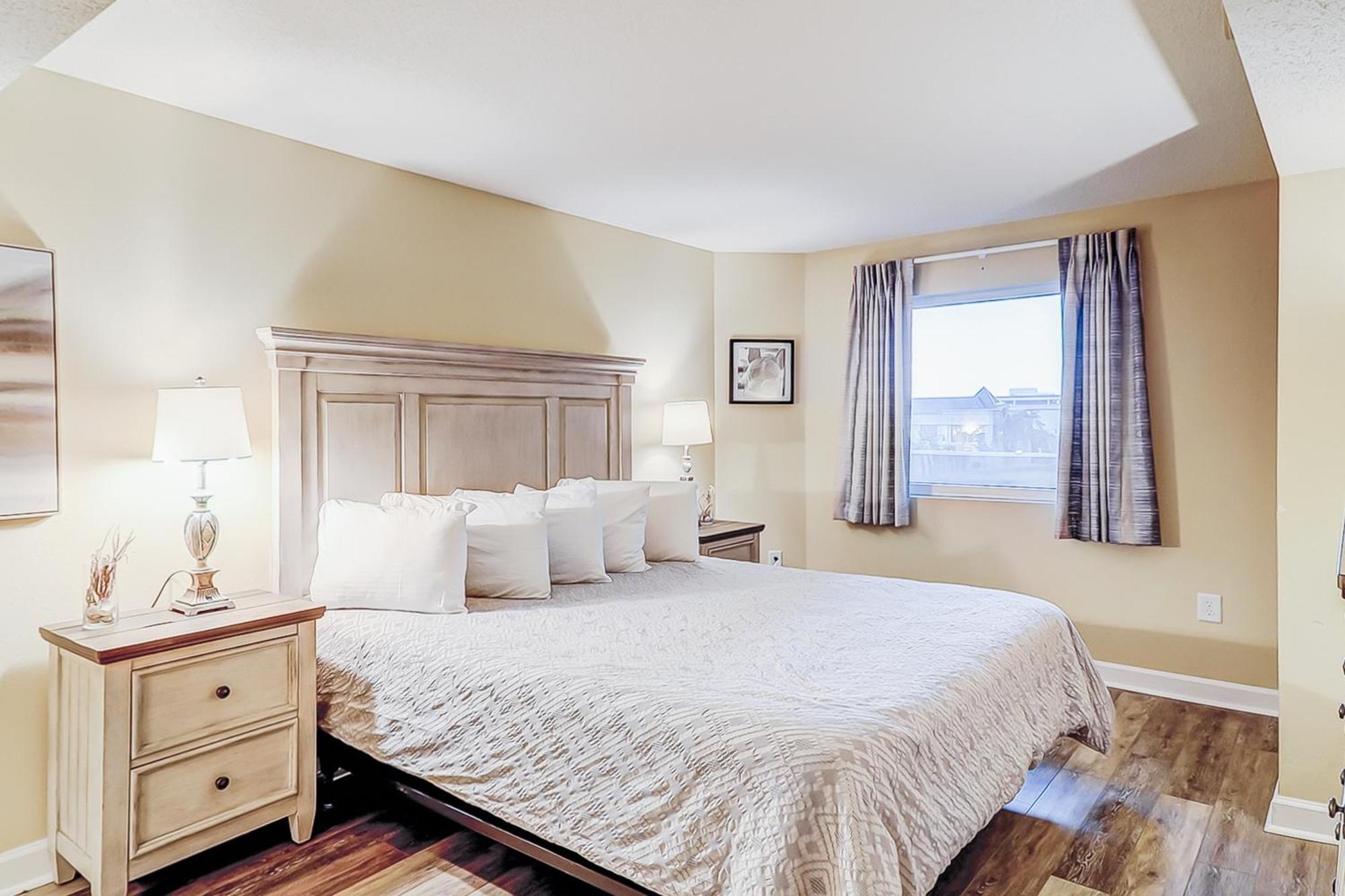 Carolinian Beach Resort Myrtle Beach Room photo