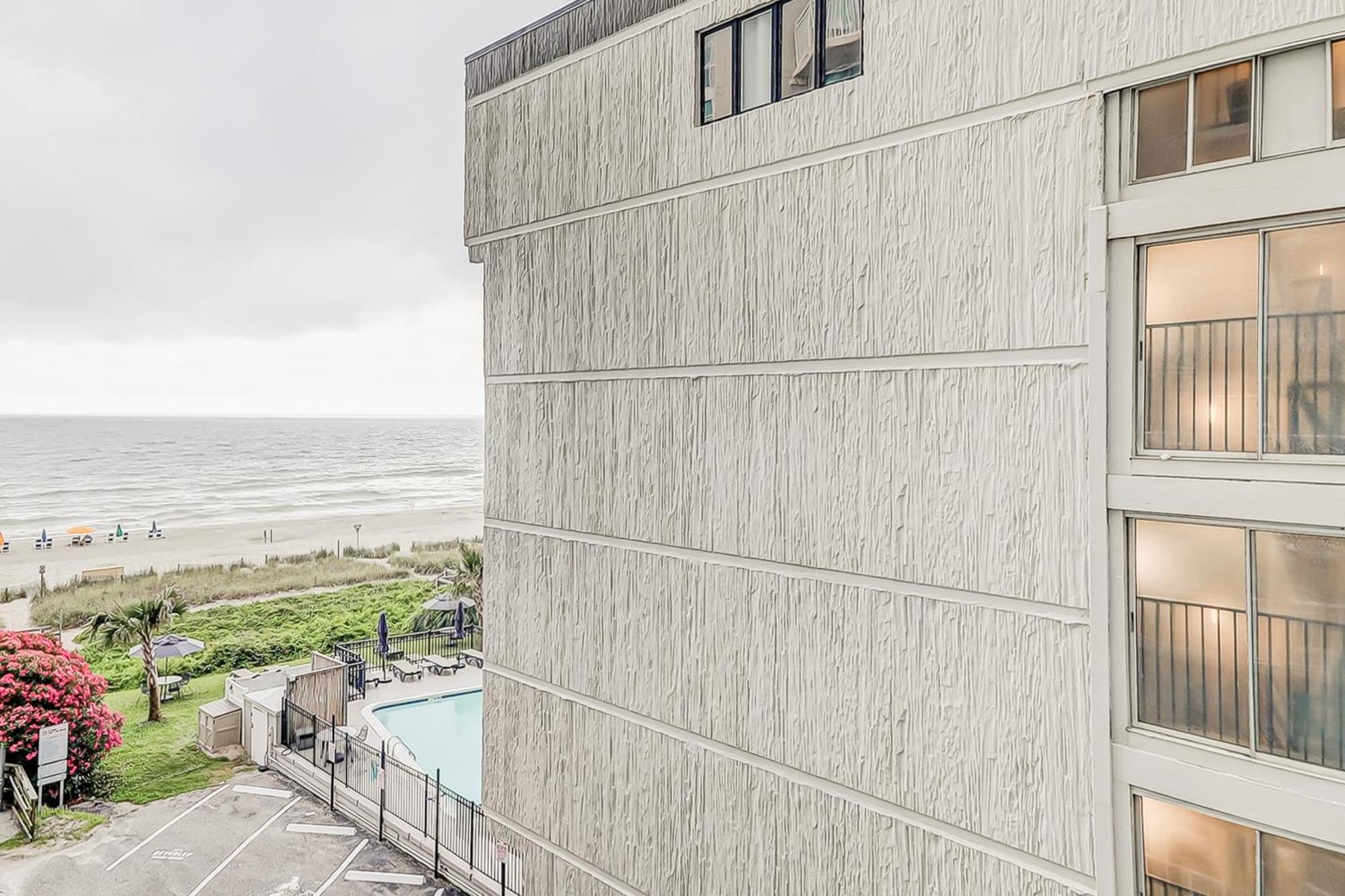 Carolinian Beach Resort Myrtle Beach Room photo